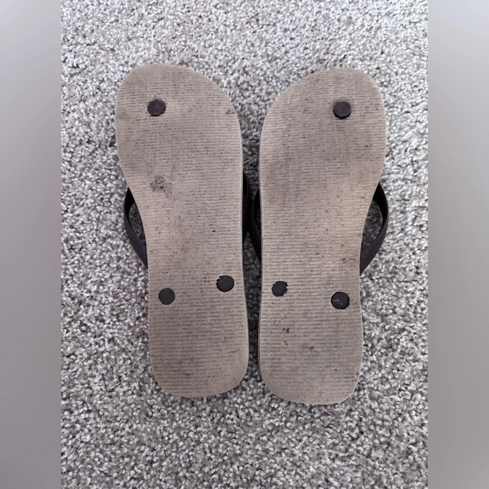 Havaianas Tan and Brown Sandals - Picture 4 of 5